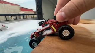 Cars Fall In The Water Welly Cars