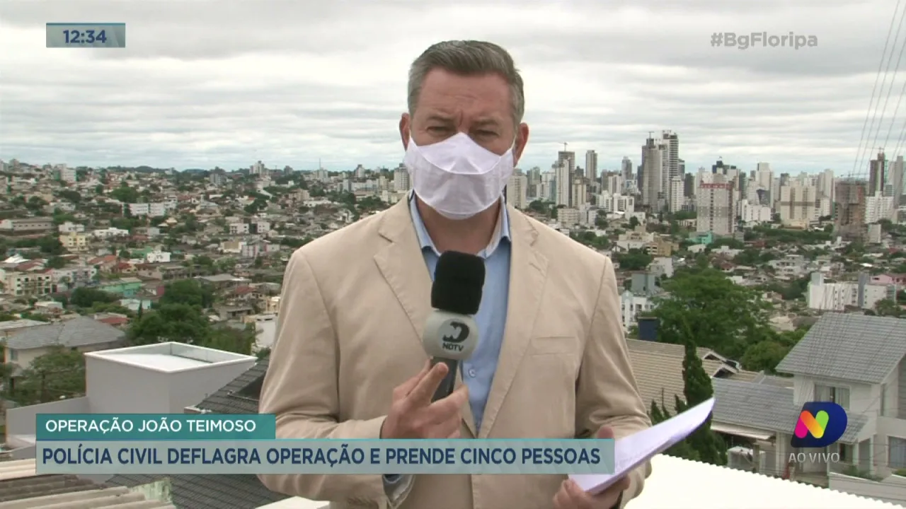 Polícia Civil deflagra operação e prende cinco pessoas