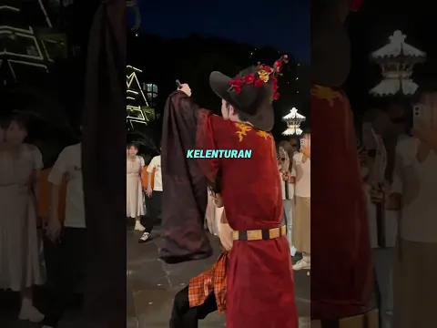 Gila! Aksi Manusia Paling Lentur di Dunia 😱
