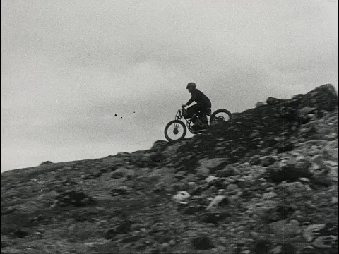 Bli med på motorsykkeltur over Besseggen