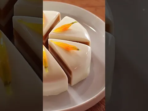 Flourless Carrot Cake, yes... really.