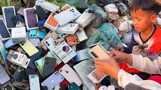 😍📱Amazing Found Alots of broken iphone 17 PM_Samsung_Tecno_Oppo…& Smart watch in Garbage Dump