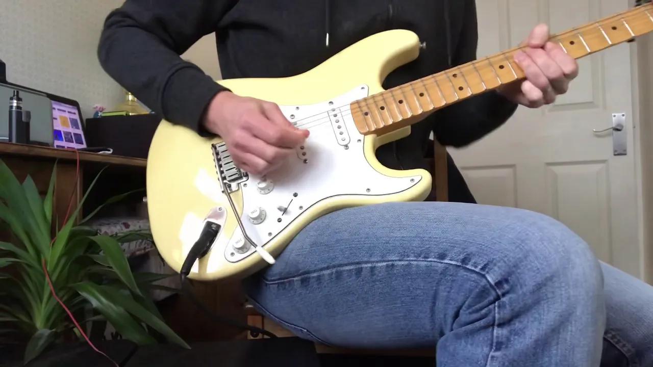 Out of This World solo - Steve Rothery - Marillion