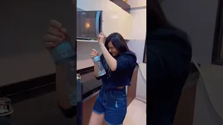 شالو تضرب أيوش 