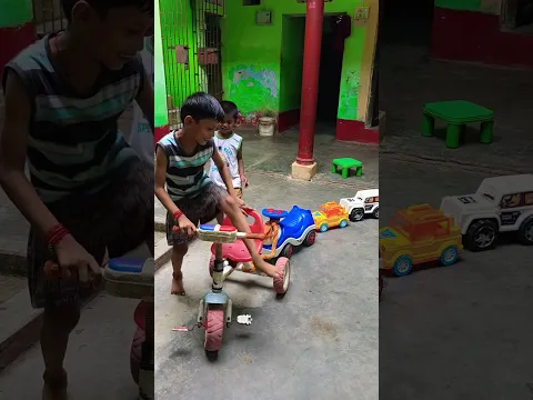 mama Bachao re mughe fhxf vugfgf #funny #anaya #toyswala
