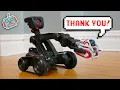 Robot uses AI to pick up toys and helps Cozmo
