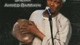 يا ليل يا ليل طويل علينا يا ليل              لما عطوني المديح أنا للنبي لبيت دندنها