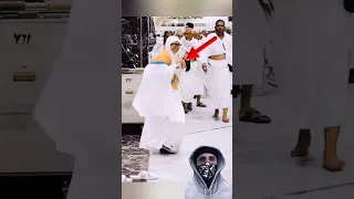 فرحة امرأة معتمرة عند رؤية الكعبة لأول مرة 