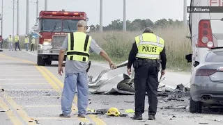 4 people killed in a crash near the Texas-Louisiana border