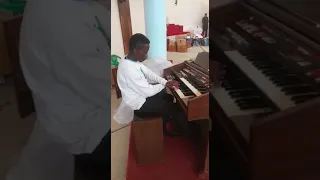 Njoo Mwanangu Na V Mabula Played By Benny Mlwale 