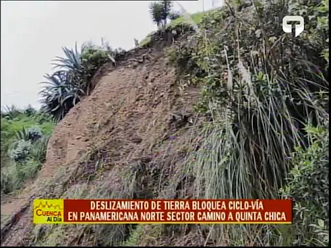 Deslizamiento de tierra bloquea ciclo-vía en Panamericana Norte sector camino a Quinta Chica