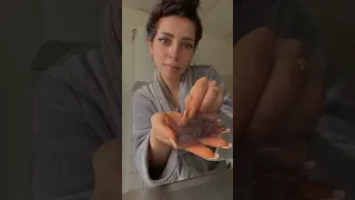 اذا عندكم هيك تساقط شديد بالشعر بلشوا بالعصير 10 ايام فقط ورح تدعيلي بإذن الله شتقتلكم كثير 