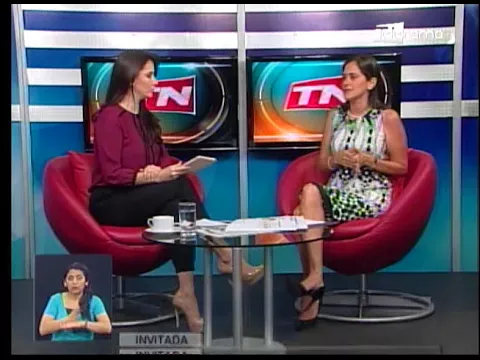 Ab. Gabriela Uquillas 