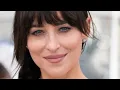 Dakota Johnson Walking Around In String Bikini Is Adult Material