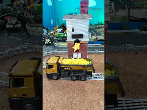 Mini cars roast a big potato #animation