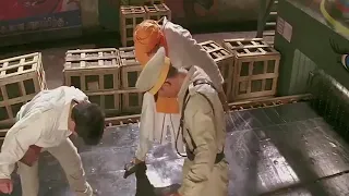 جاكي شان والشريط اللاصق جاكي ف الهند 