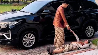 KELAKUAN RANDOM
