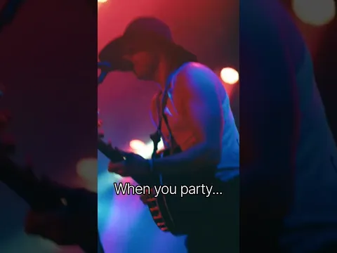 Party time - excellent! #stevenseagulls #banjo #beer #acousticguitar #livemusic
