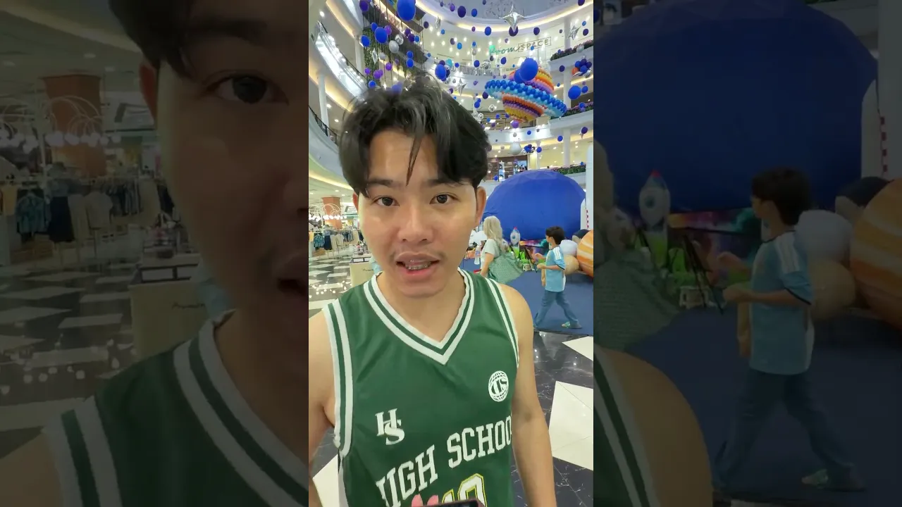 ตอนนี้อยู่นอกโลก