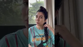 How To Reduce Frizz In Curly Hair 