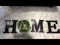 BITLIFUN 12in Home Sign Wall Hanging Wood Letters with Artificial Wreath for Wall Decor 12in Rustic