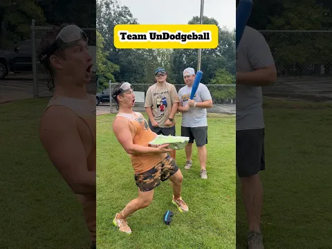 WATERBALLOON 3 Person UNDODGEBALL😤 #sports #game #funny #throw #football