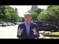 Manchin Registers as Independent