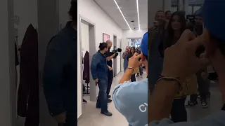 هذا ما فعله ناصيف زيتون بصديقيه رحمة رياض وأحمد سعد في كواليس ذا فويس 