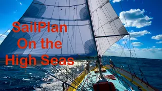 Choosing the Right Sail Plan at Sea