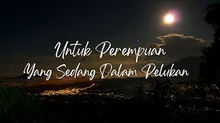 Download Untuk Perempuan Yang Sedang Dalam Pelukan (Payung Teduh) - Remember Entertainment Cover | Lirik MP3