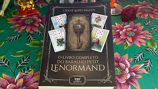 Folheando - O Livro Completo do Baralho Petit Lenormand. - Odete Lopes Mazza. Ed. Pensamento 💭