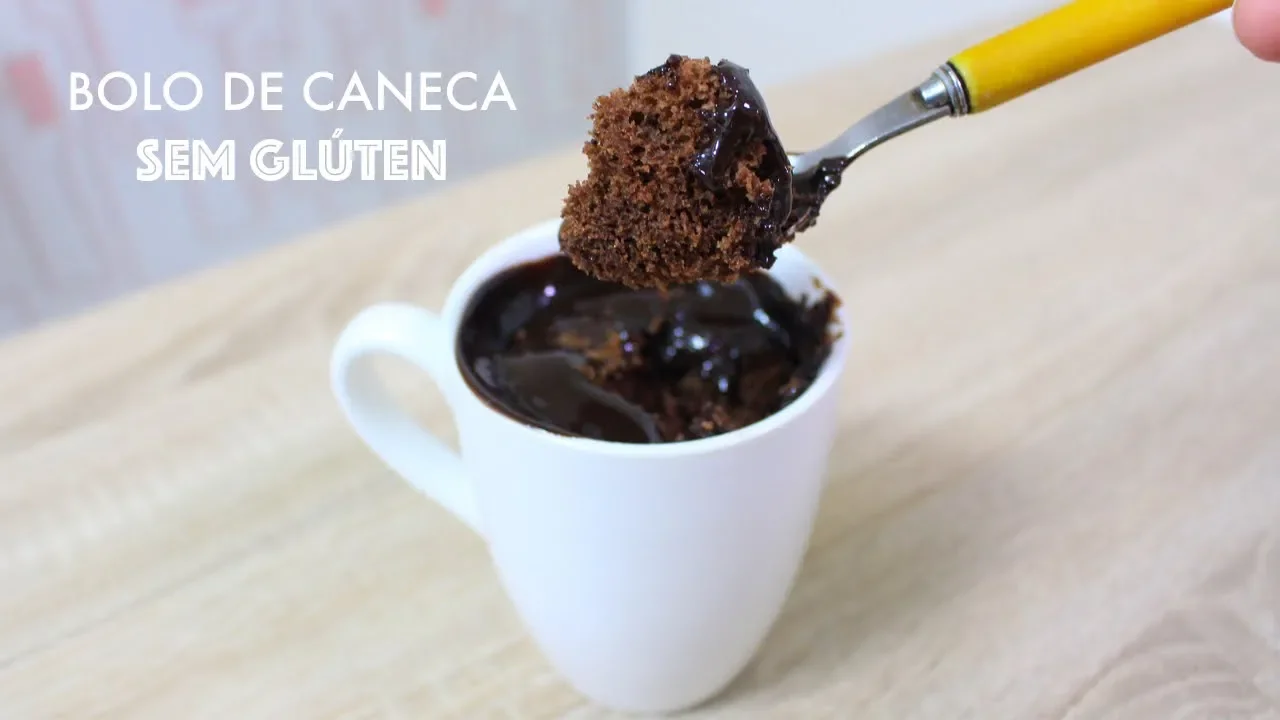 BOLO DE CANECA FÁCIL EM 3 MINUTOS!!!. 