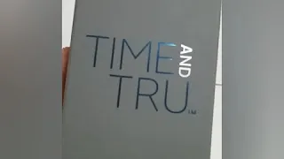 Reloj time and tru