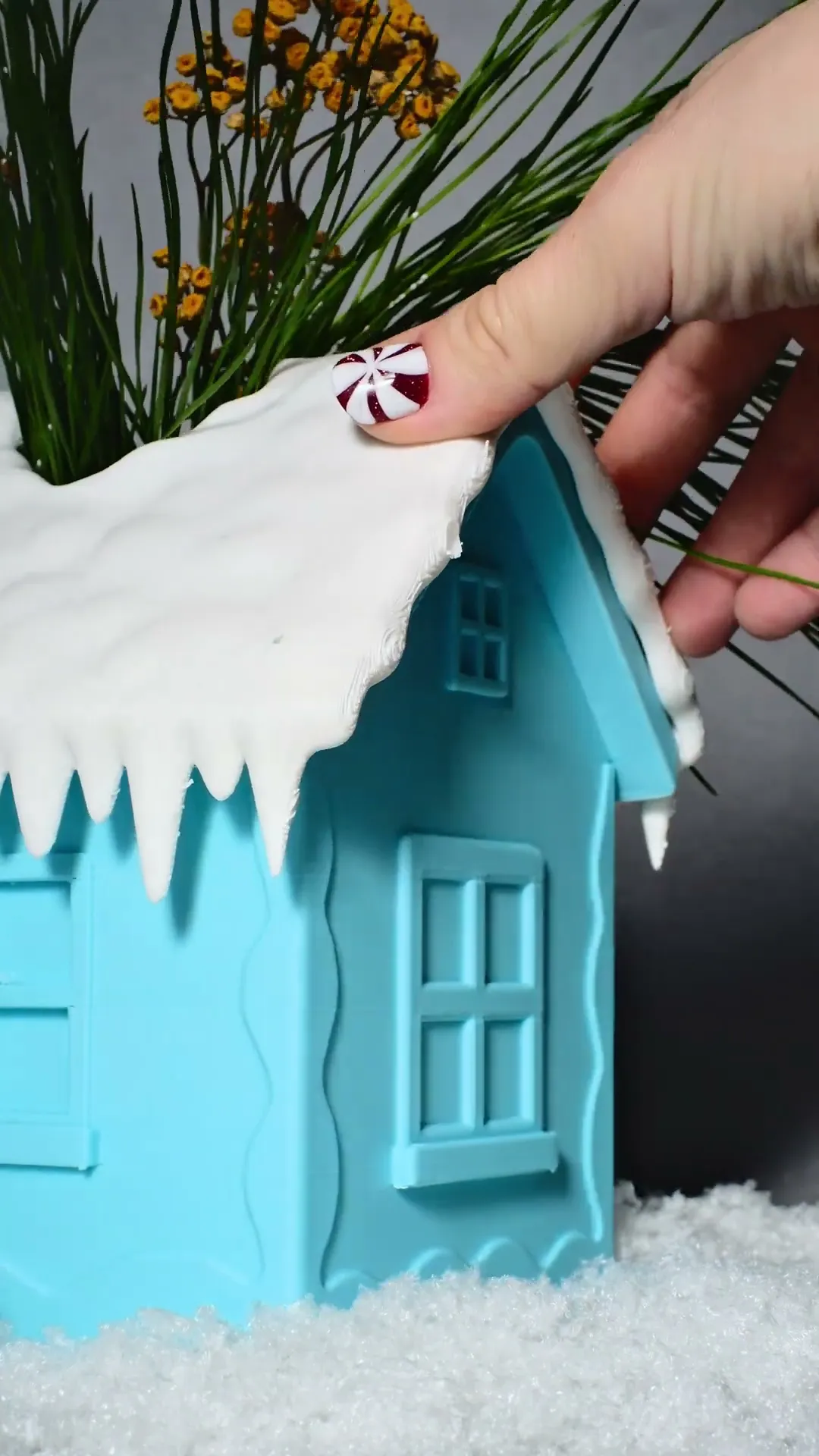 Snowy House Vase – Winter Home Decor