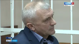 Бывший главный пристав Омской области Владимир Витрук суда будет дожидаться в СИЗО