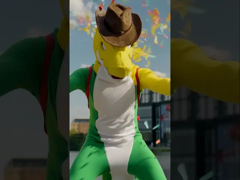 Caine + Gumigoo COSPLAY from AMAZING DIGITAL CIRCUS 🎪🐊 #shorts
