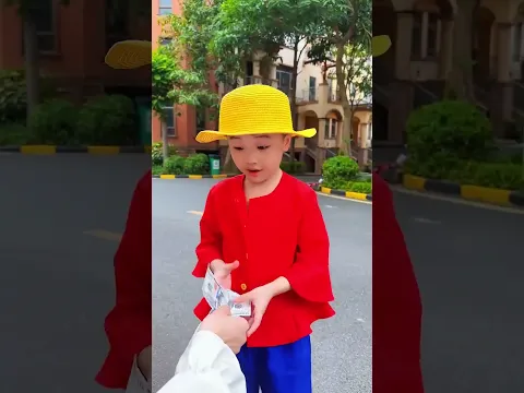 小路飞帮助了被误会的果果 #海贼王 #funny #路飞