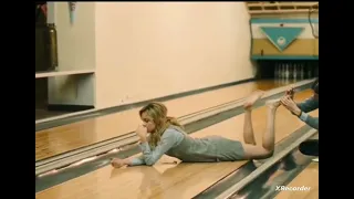 Brie Larson feet