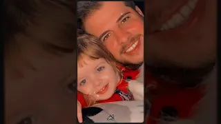 سلفيني عنيكي لحظه شوفي نفسك من مكاني     اكسبلور  تصميمي          حب        ستوريات  اشترك بالقناة دندنها