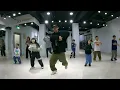 派偉俊 - 3am (斑恩Ben Remix / 小華老師 (週五:歡樂跳舞班) Choreography / 簡易MV舞蹈版 / 初級跳舞課
