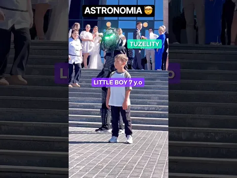 LITTLE BOY INCREDIBLE DANCE π¨ TEACHING SHUFFLE π€― NEON MODE π₯