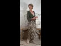 Lagu Bolero vestje gebreid donker khaki en crinkle rok