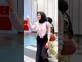 Download Lagu Siapa lgi klo malu mau tunjukin jari tengah? #prank #shorts #najibfun