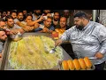 Lagu Street Food crazy crowd for burger king _ World Fast Workers _ street Food Pakistan _ Shami Burger