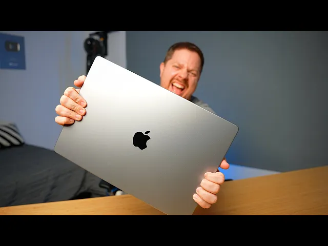 Unboxing do tão aguardado MacBook Pro de 16" M1 Max!