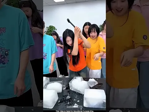 Indha ice kattiya odichu patha ulla pudhayal irukum nu soldranga