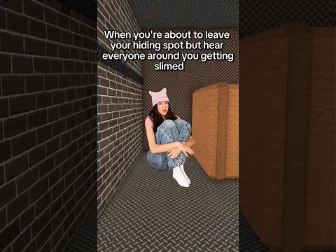 Hiding in MM2 be like..😰