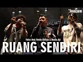Download Lagu TULUS feat TEDDY ADHITYA \u0026 KUNTO AJI - Ruang Sendiri | Kampoeng Jazz 2017