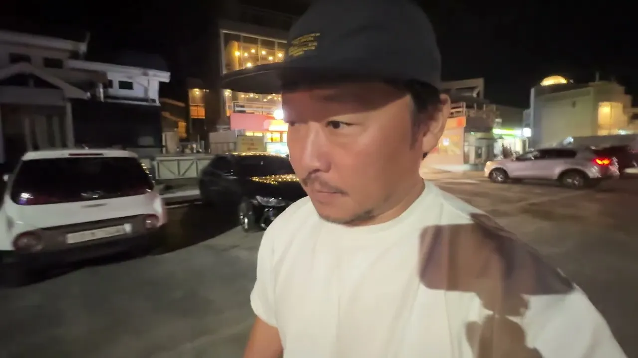 관련 영상 썸네일