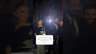 موقف محرج المخرج محمد سامي والفنانة مي عمر بيتصورة مع الجمهور شوف احرج الصحافة 